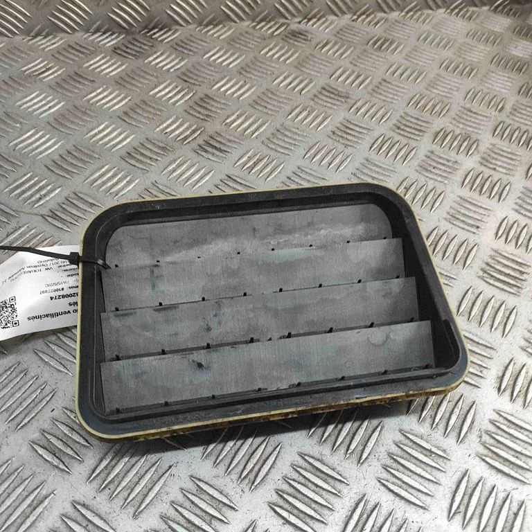 Ventilācijas režģis 7PP819181A
