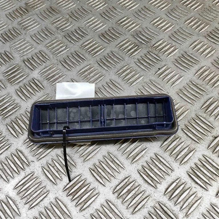 Ventilācijas režģis 6X0819465D