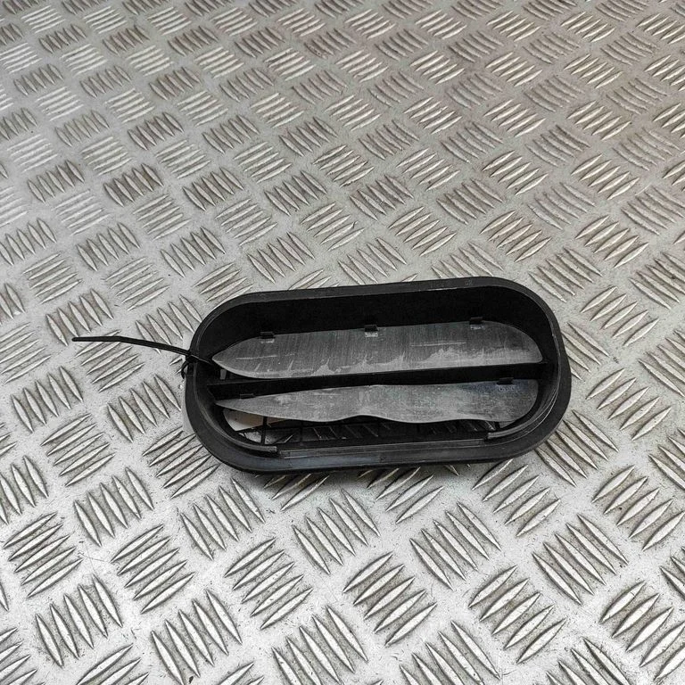Ventilatsioonirest – Audi A5 (2016-2024)