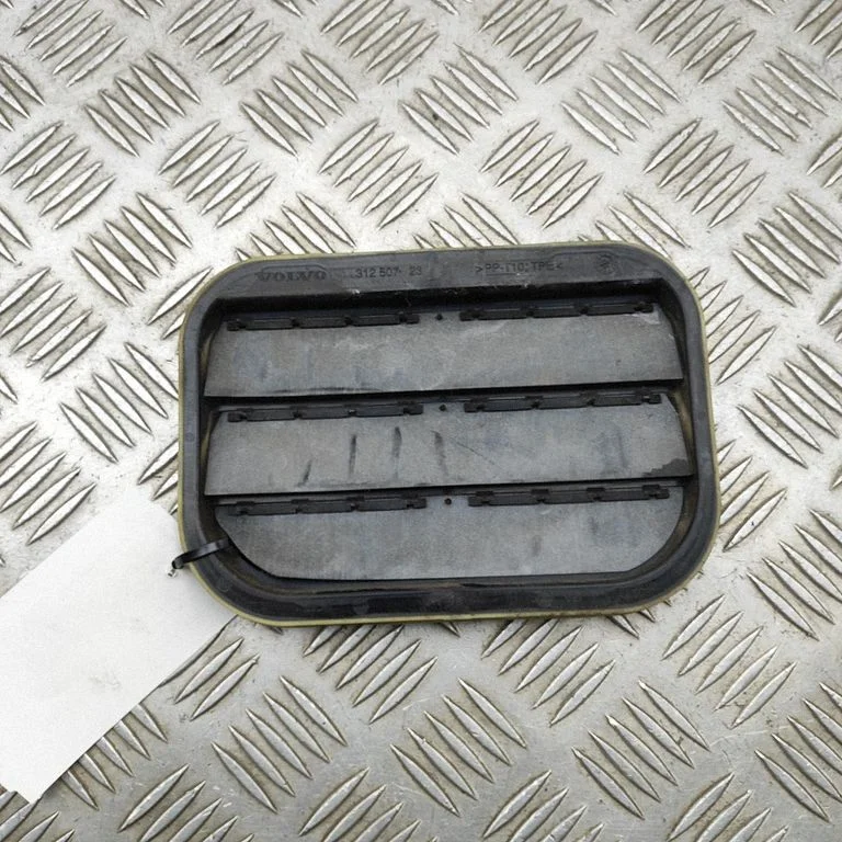 Ventilācijas režģis – Volvo V70 (2014-2016)