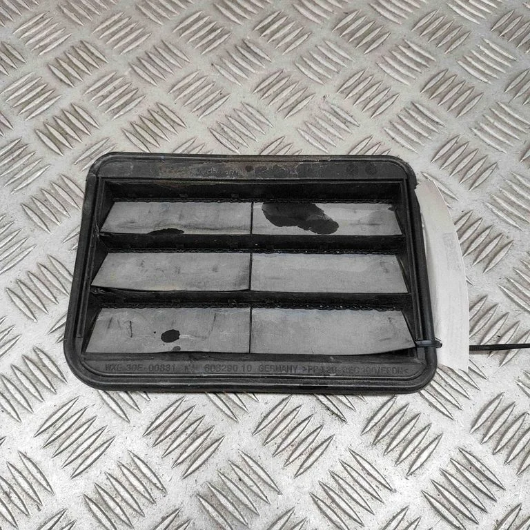Ventilācijas režģis 9175945