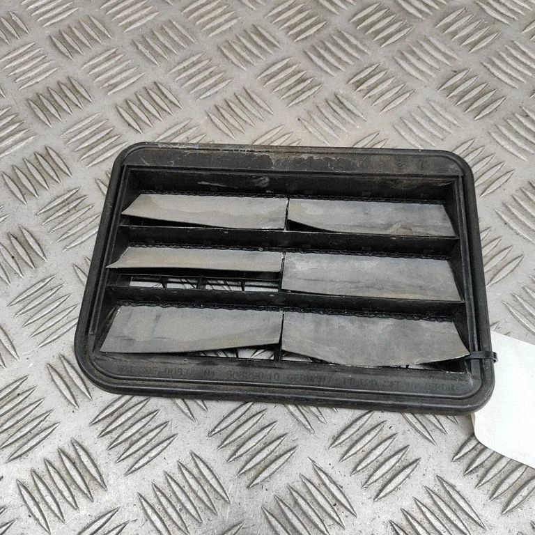 Ventilatsioonirest – BMW Series 4 M4 F82 F83 (2014-2020)