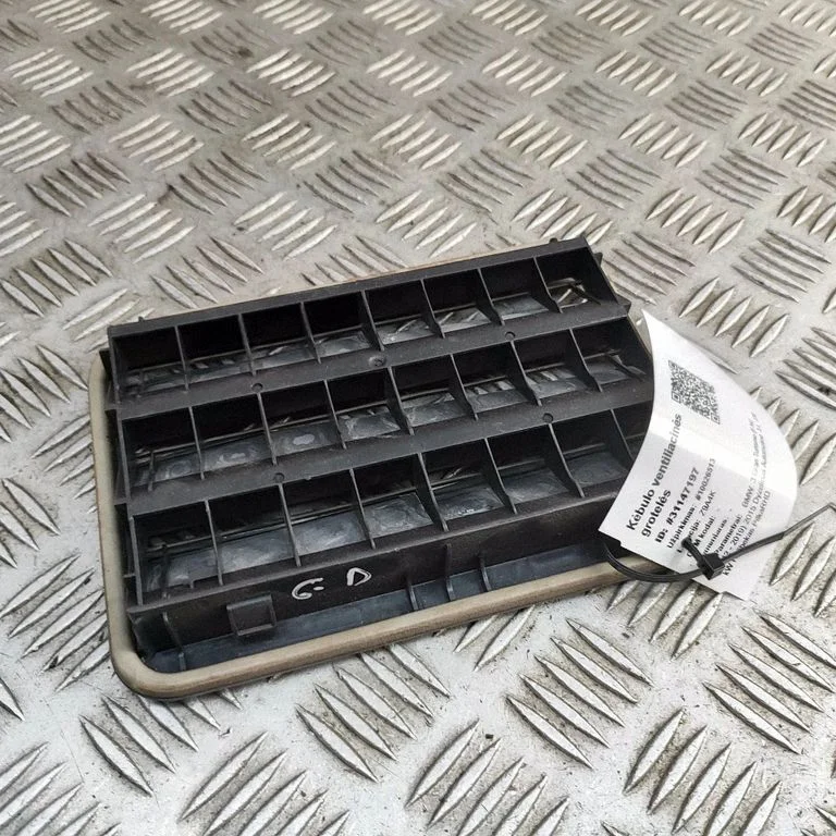 Ventilācijas režģis 9176945