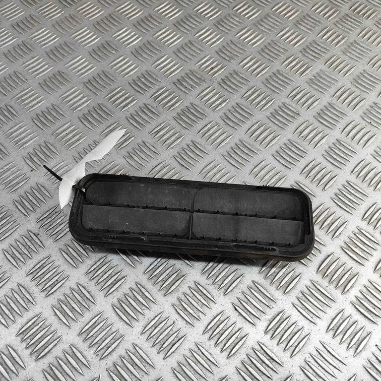 Ventilācijas režģis – Mercedes-Benz E klase W213 (2016-)