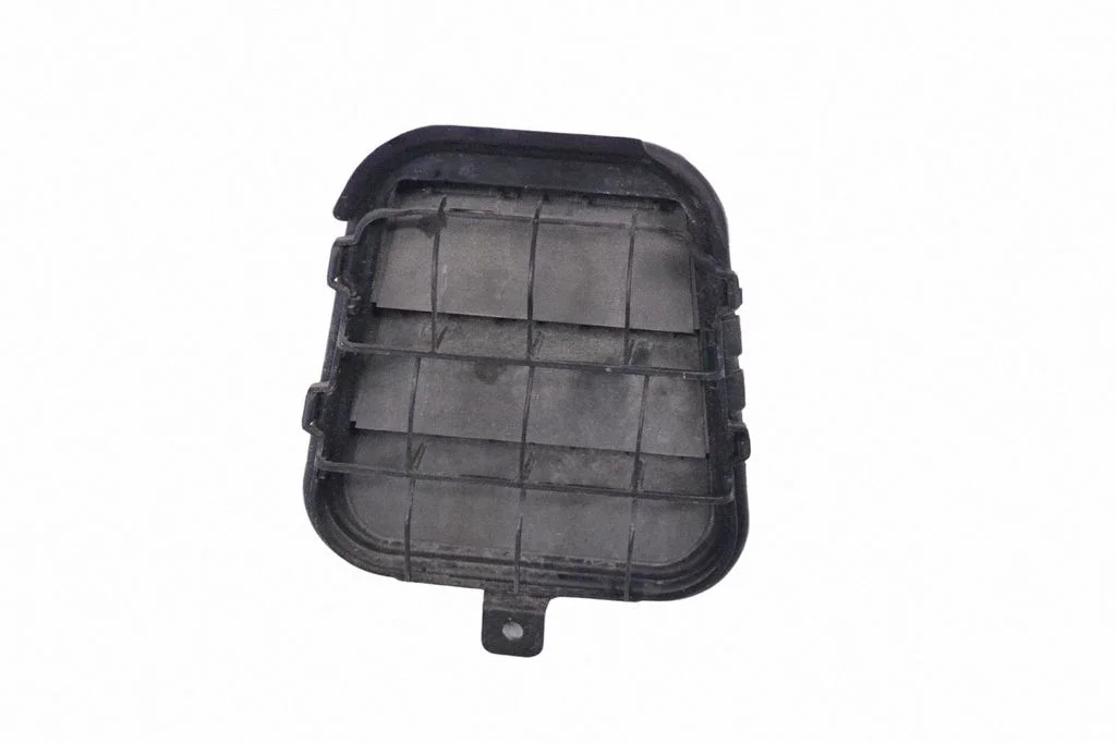 Ventilācijas režģis – Audi A6 S6 C7 4G (2011-2018)