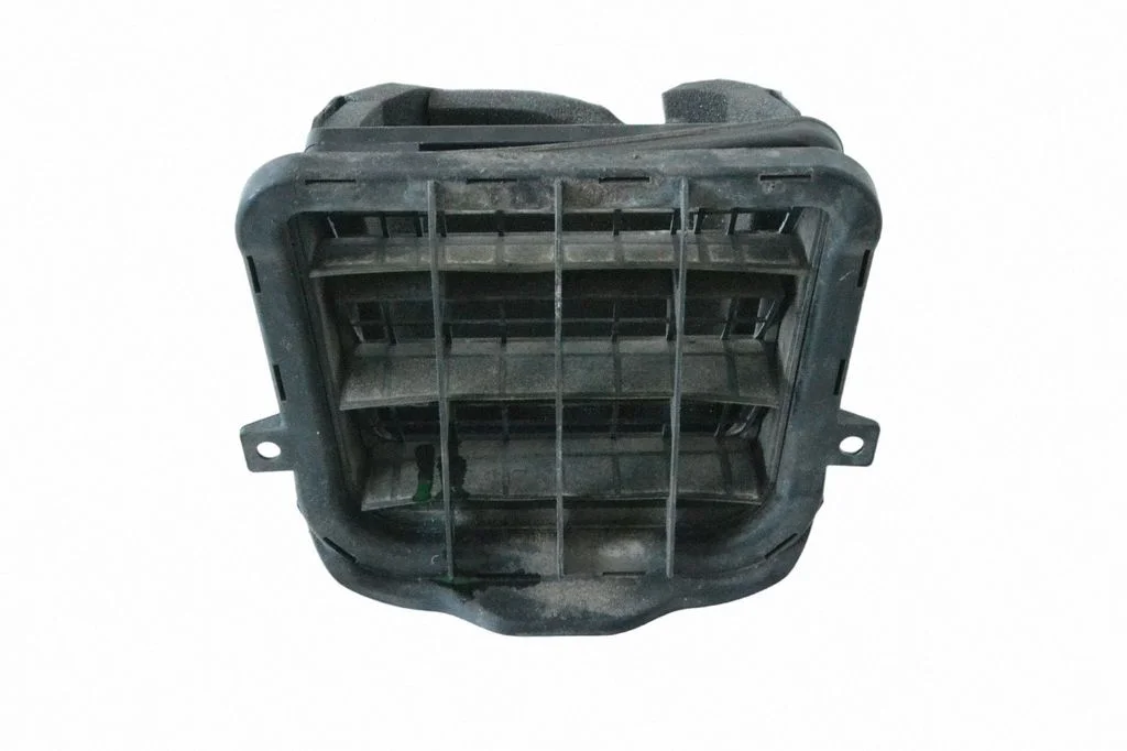 Ventilācijas režģis 8K0819161B