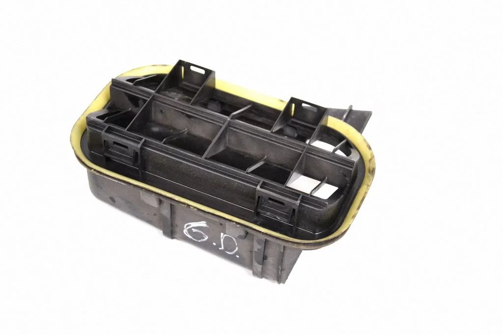 Ventilācijas režģis – Mercedes-Benz SLK klase R172 (2011-2017)