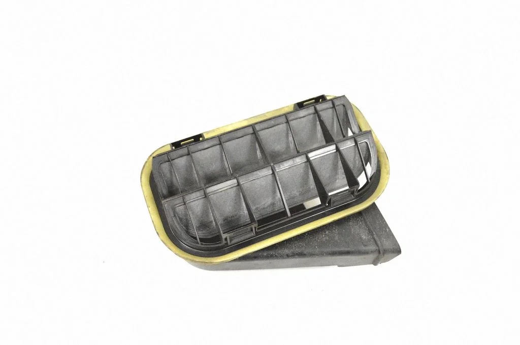 Ventilācijas režģis – Mercedes-Benz SLK klase R172 (2011-2017)