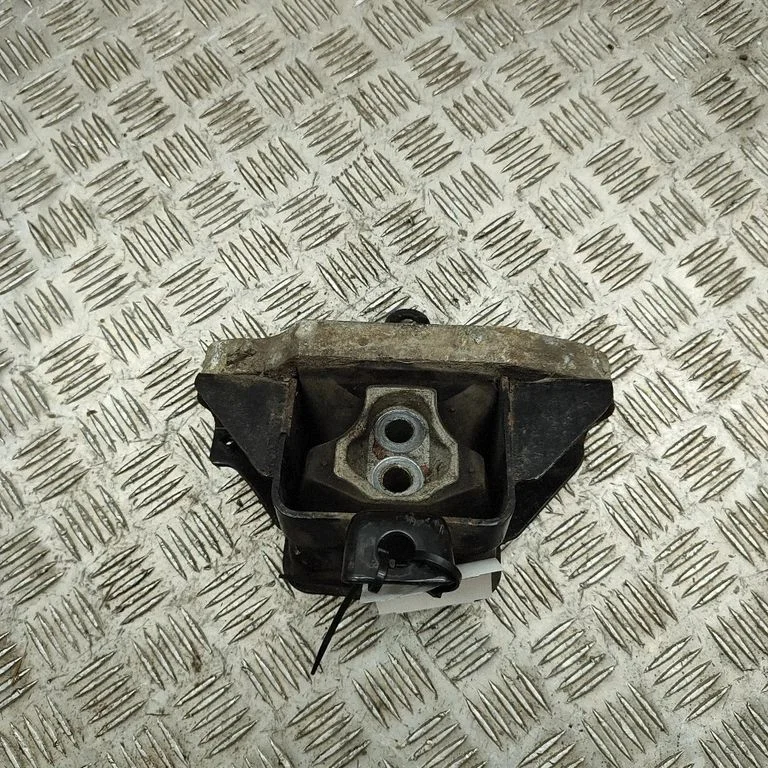 Ātrumkārbas spilvens 2183001070
