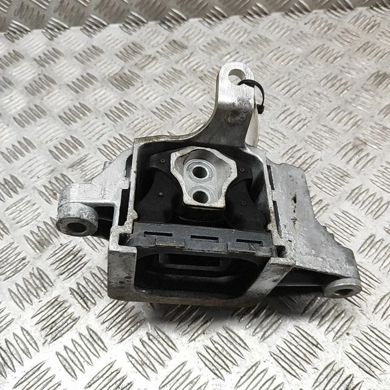 Käigukasti padi 21830N9560