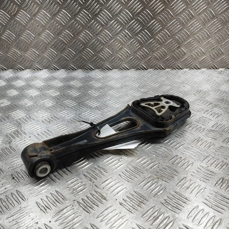 Ātrumkārbas spilvens BK218P082AE