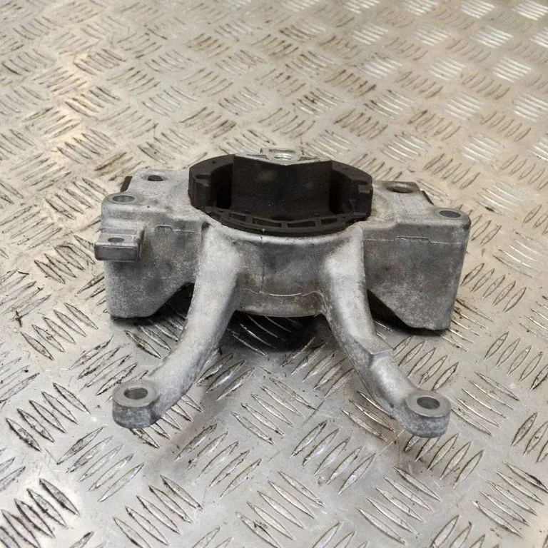 Gearbox mount – BMW 5 Series G30 G31 G38 (2016-)