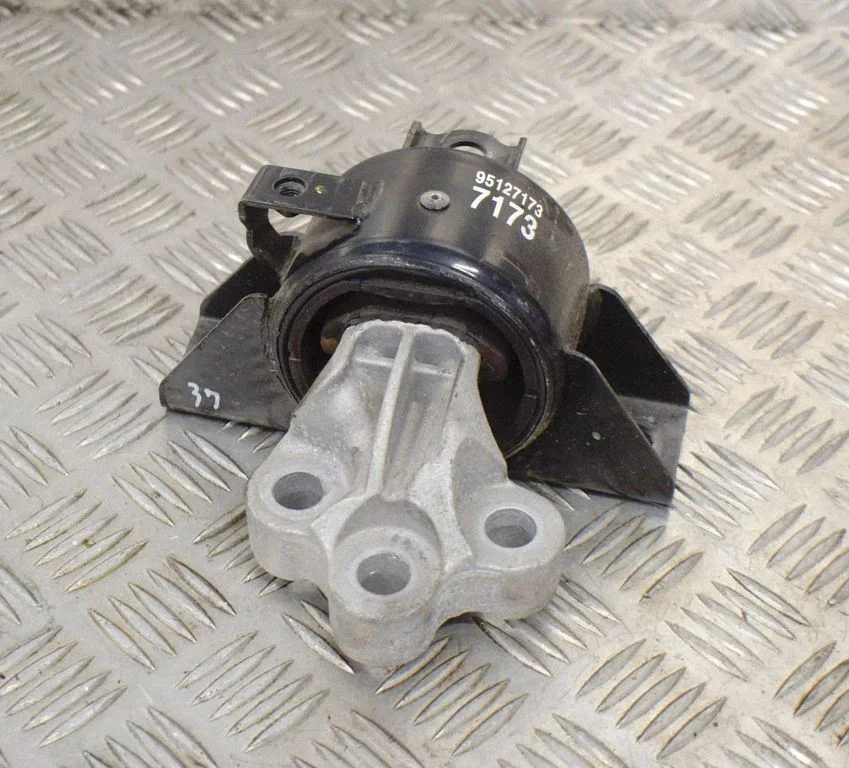 Gearbox mount – Opel Mokka X (2016-2019)