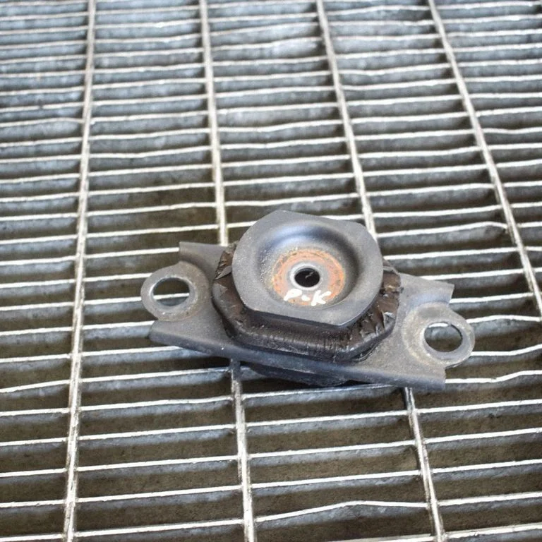 Ātrumkārbas spilvens 112202558R