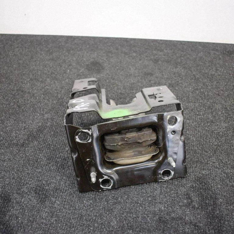 Ātrumkārbas spilvens – Peugeot 208 I (2012-2019)