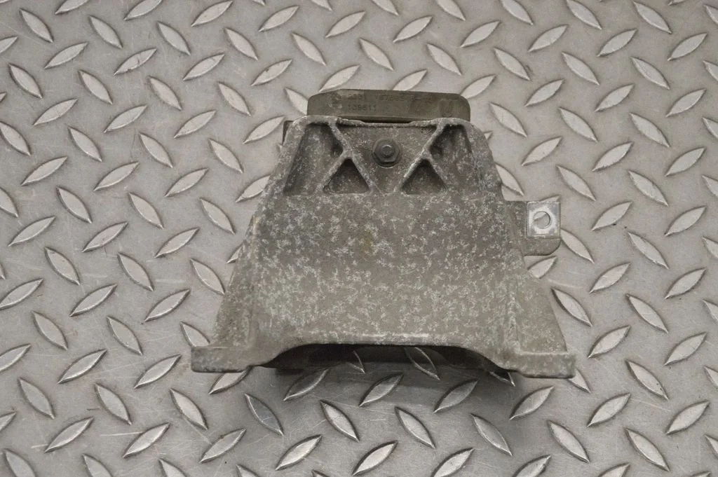 Ātrumkārbas spilvens 6981240