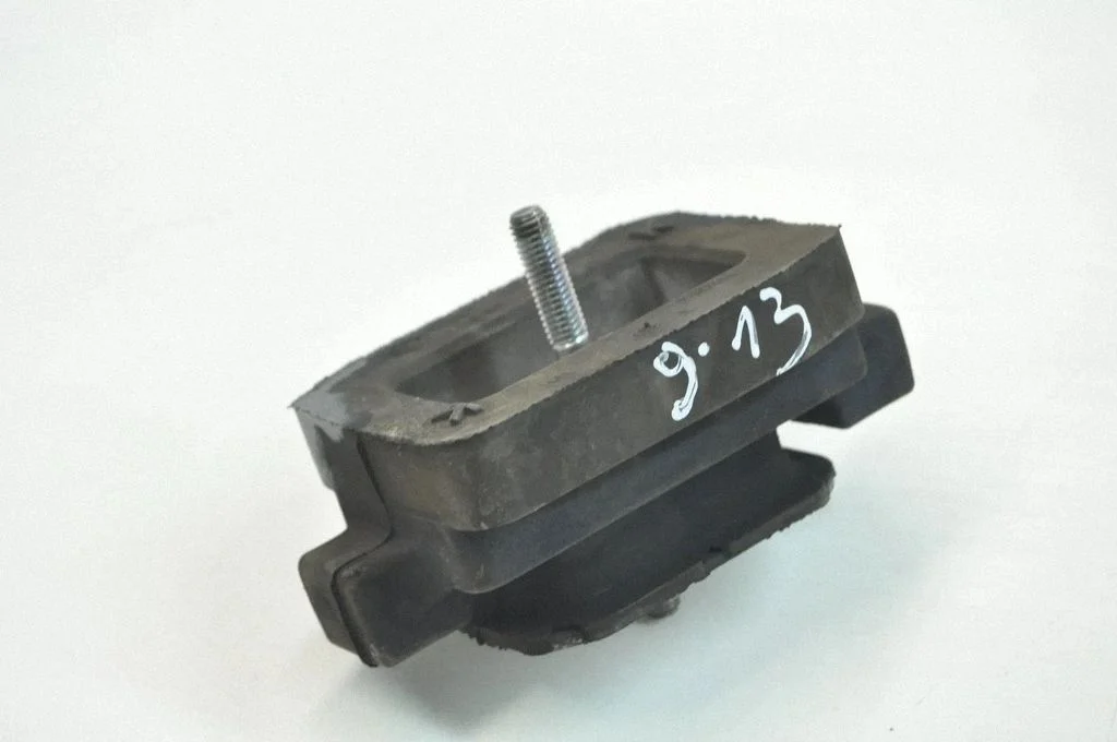 Gearbox mount – BMW 5 Series GT F07 (2010-2017)