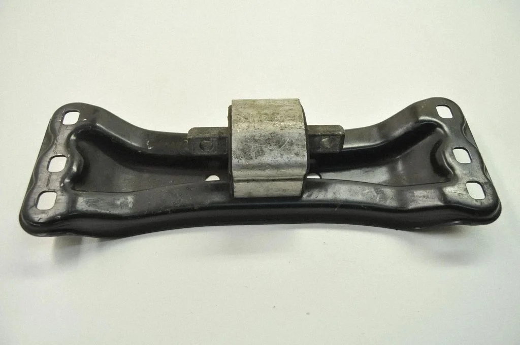 Gearbox mount – Mercedes-Benz S-Class W221 (2005-2013)