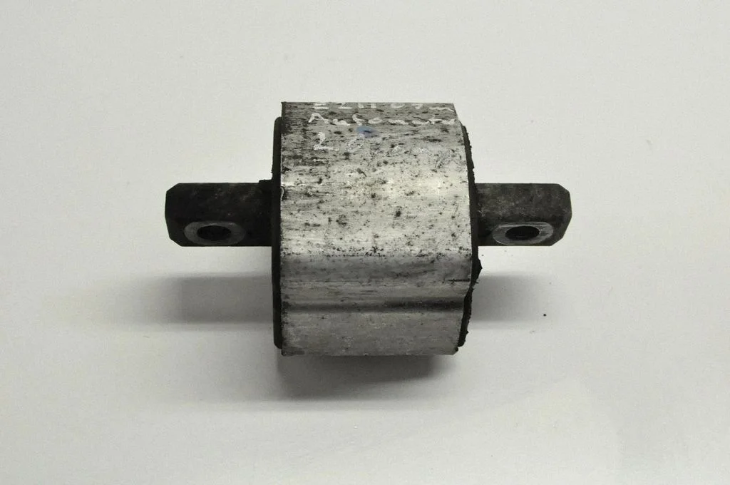 Ātrumkārbas spilvens