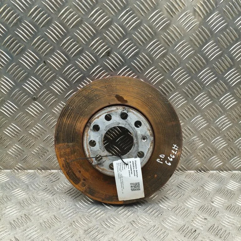 Priekšējais bremžu disks 5Q0615301H