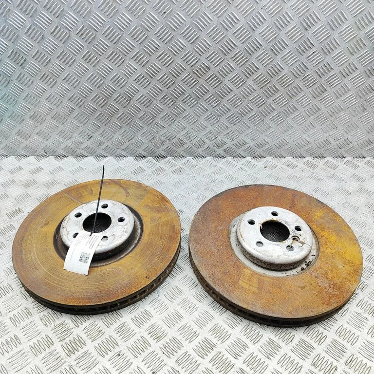 Front brake disc 6887397