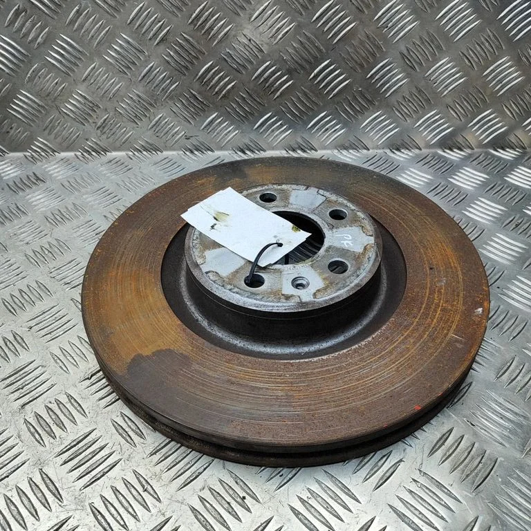 Priekšējais bremžu disks 8W0615301P