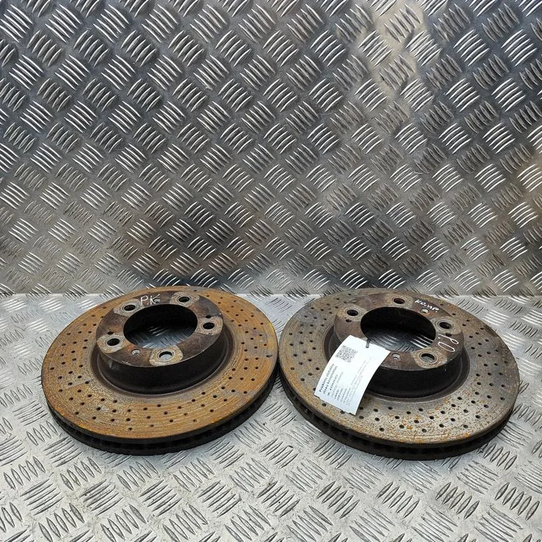 Front brake disc 98735140101