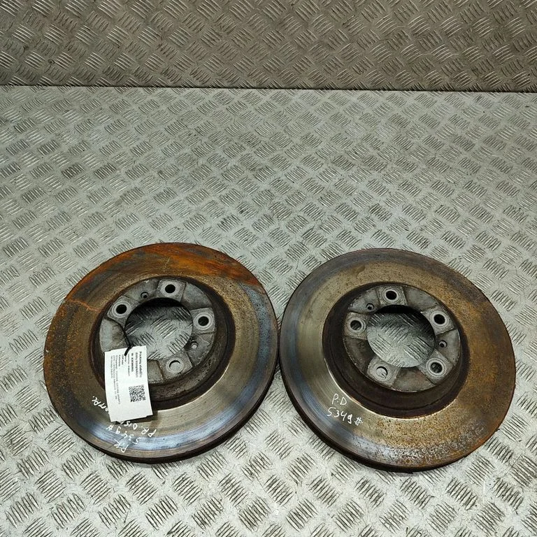Tarcza hamulcowa przednia 9Y0615301C
