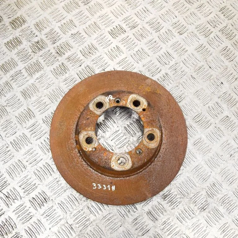 Front brake disc – right