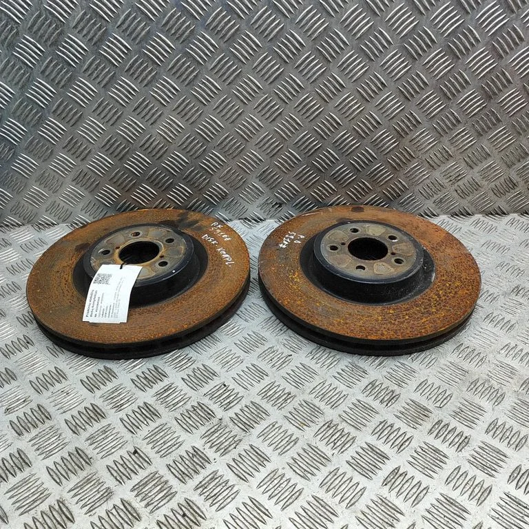 Front brake disc SU00306805