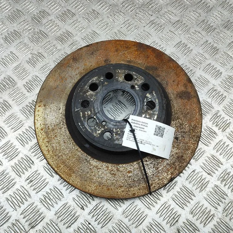 Tarcza hamulcowa przednia 4351650010 – Lexus LS UCF30 (2001-2007)