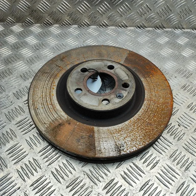 Priekšējais bremžu disks 32300121
