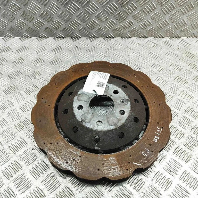 Priekšējais bremžu disks 8U0615301A