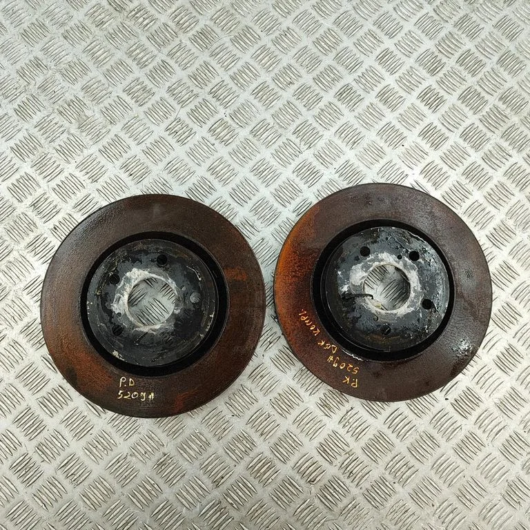 Front brake disc 4351276010