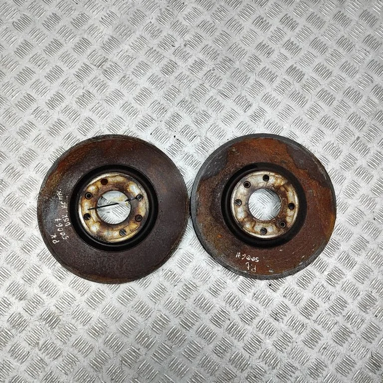 Front brake disc 4249J8