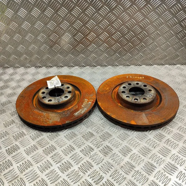 Priekšējais bremžu disks 1K0615301AD