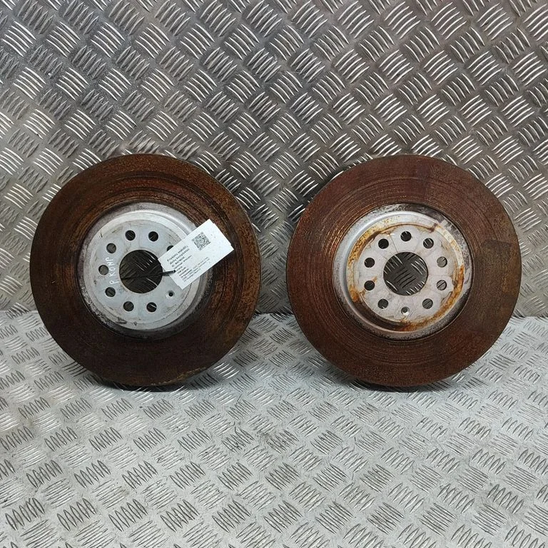 Priekšējais bremžu disks 1EA615301B