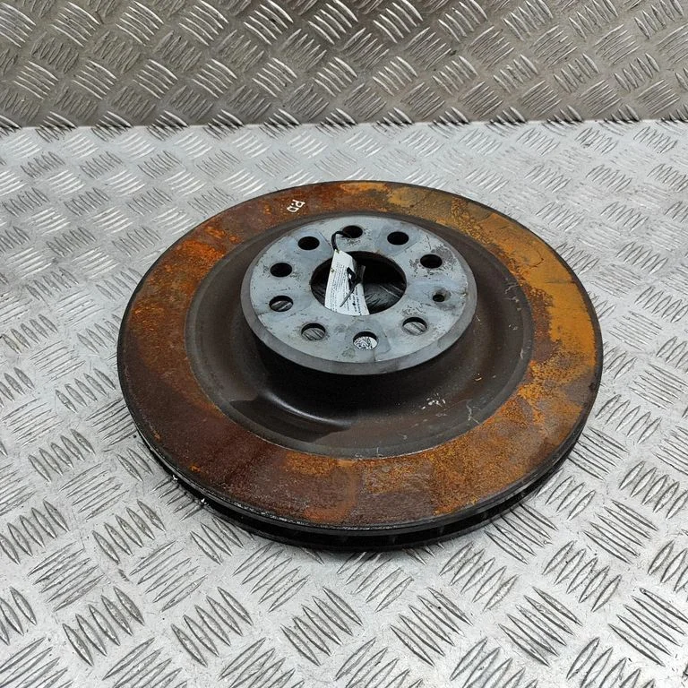 Esimene piduriketas 102509900B