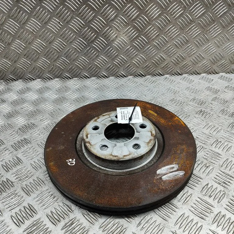 Priekšējais bremžu disks 6891080