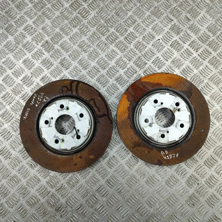 Priekšējais bremžu disks