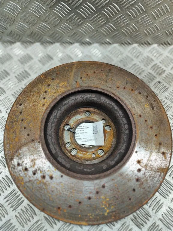 Front brake disc A1674211001