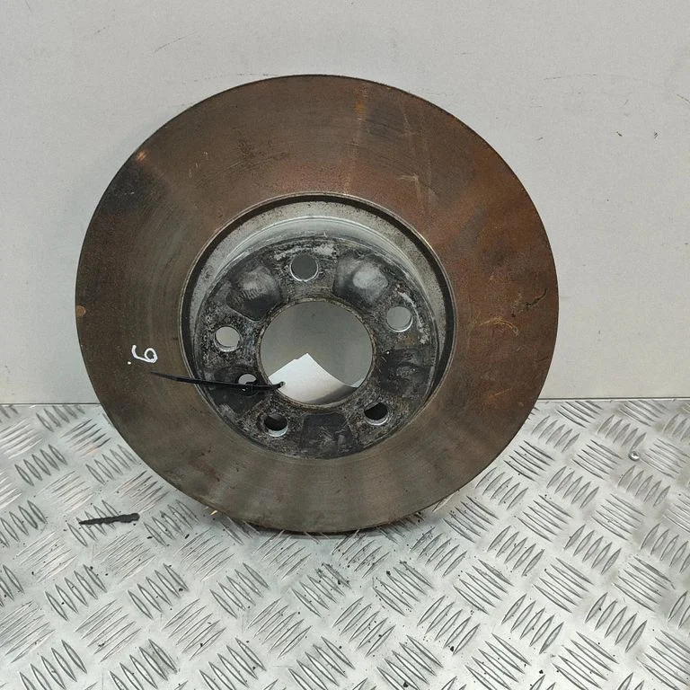 Esimene piduriketas – BMW X4 F26 (2014-2017)