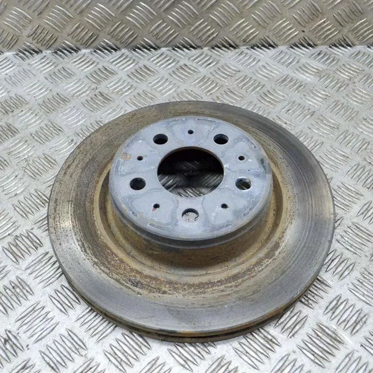 Priekšējais bremžu disks – labā