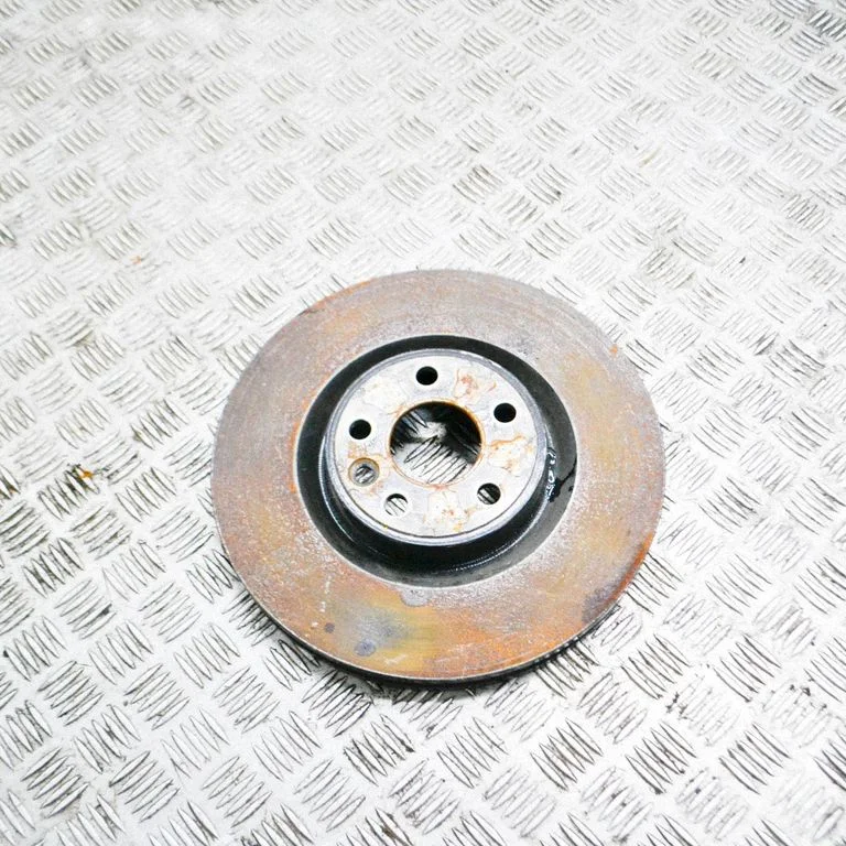Tarcza hamulcowa przednia KK831125AA