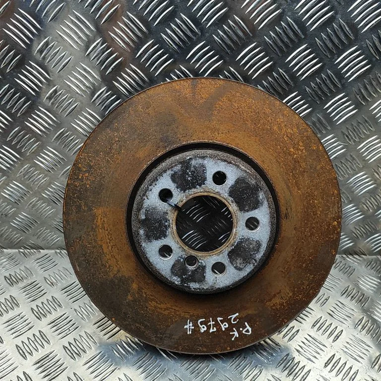 Priekšējais bremžu disks 8858705