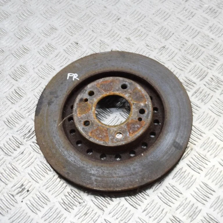 Priekšējais bremžu disks – labā