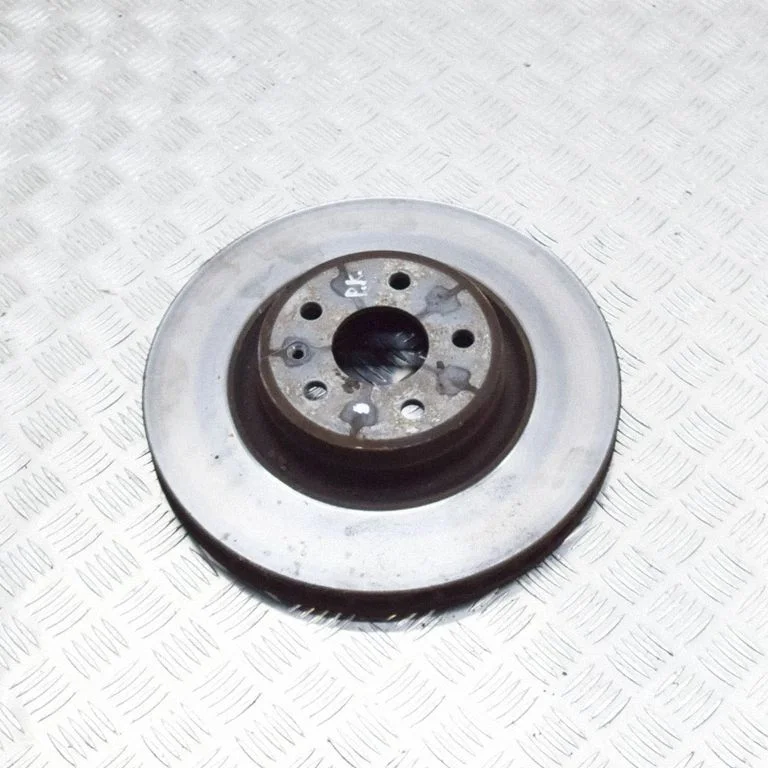 Front brake disc – left
