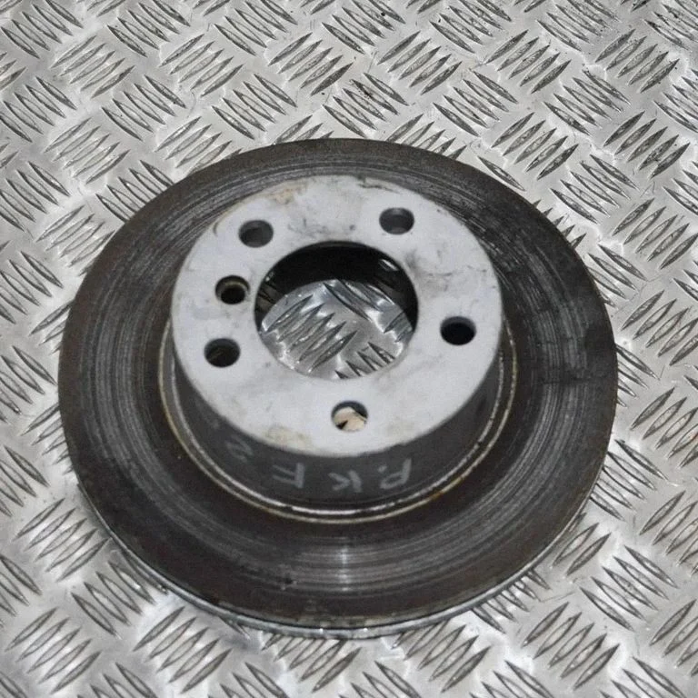 Esimene piduriketas 6792215