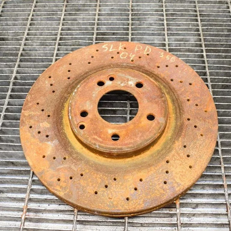 Priekšējais bremžu disks – Mercedes-Benz SLK klase R170 (1996-2004)