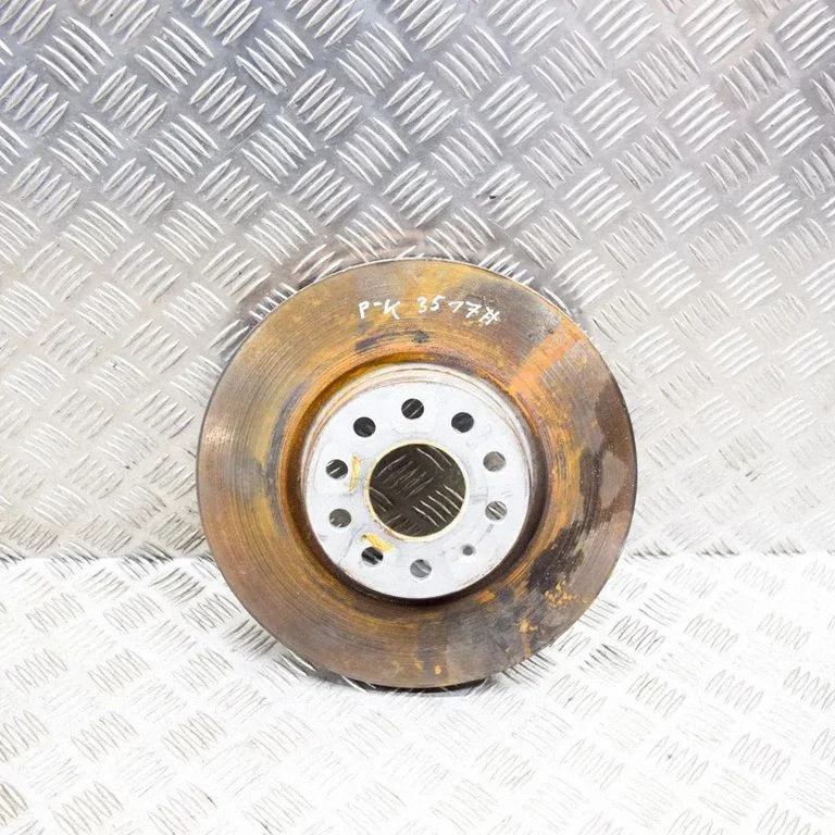 Priekšējais bremžu disks 5Q0615301F